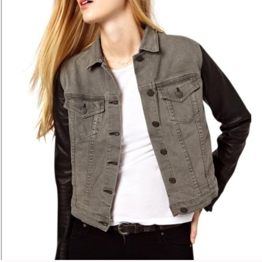 Rag & Bone Grey Women's Black “The Jean Jacket” With Leather Sleeves Tattered